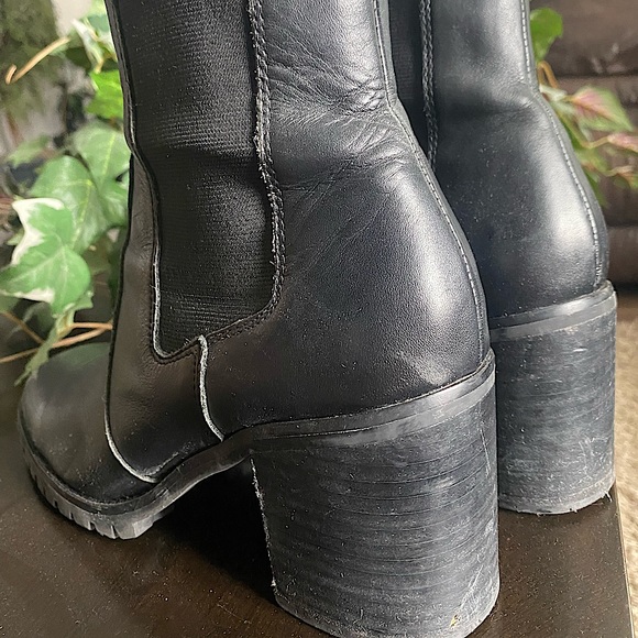 Urban Outfitters Leather Ankle-Boots - Picture 4 of 4